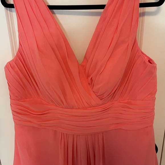 Pink party dress - Picture 2 of 7